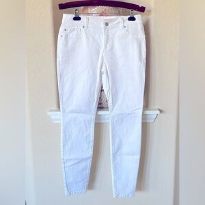 INC White Denim Skinny Leg Regular Fit 8P